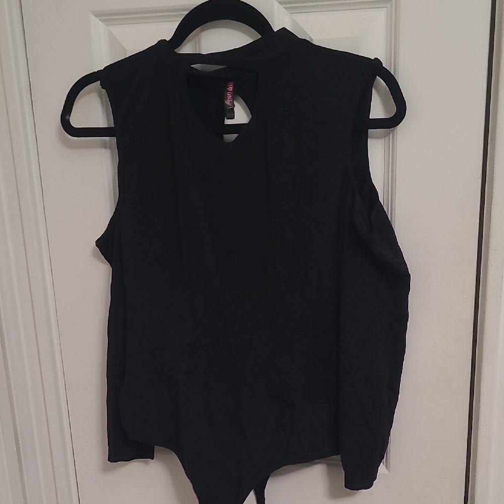 SHEIN Black and Pink Tank Tops Set - Picture 5 of 15